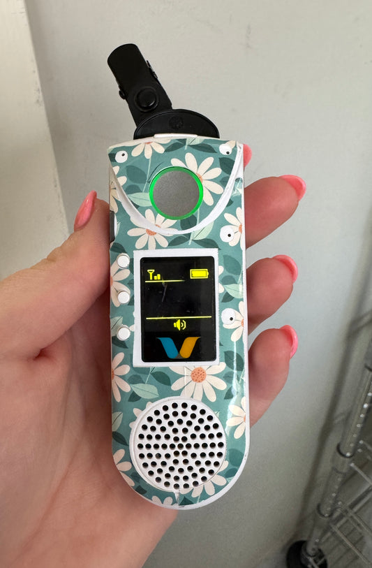 #57 Daisies on Green Vocera Skin