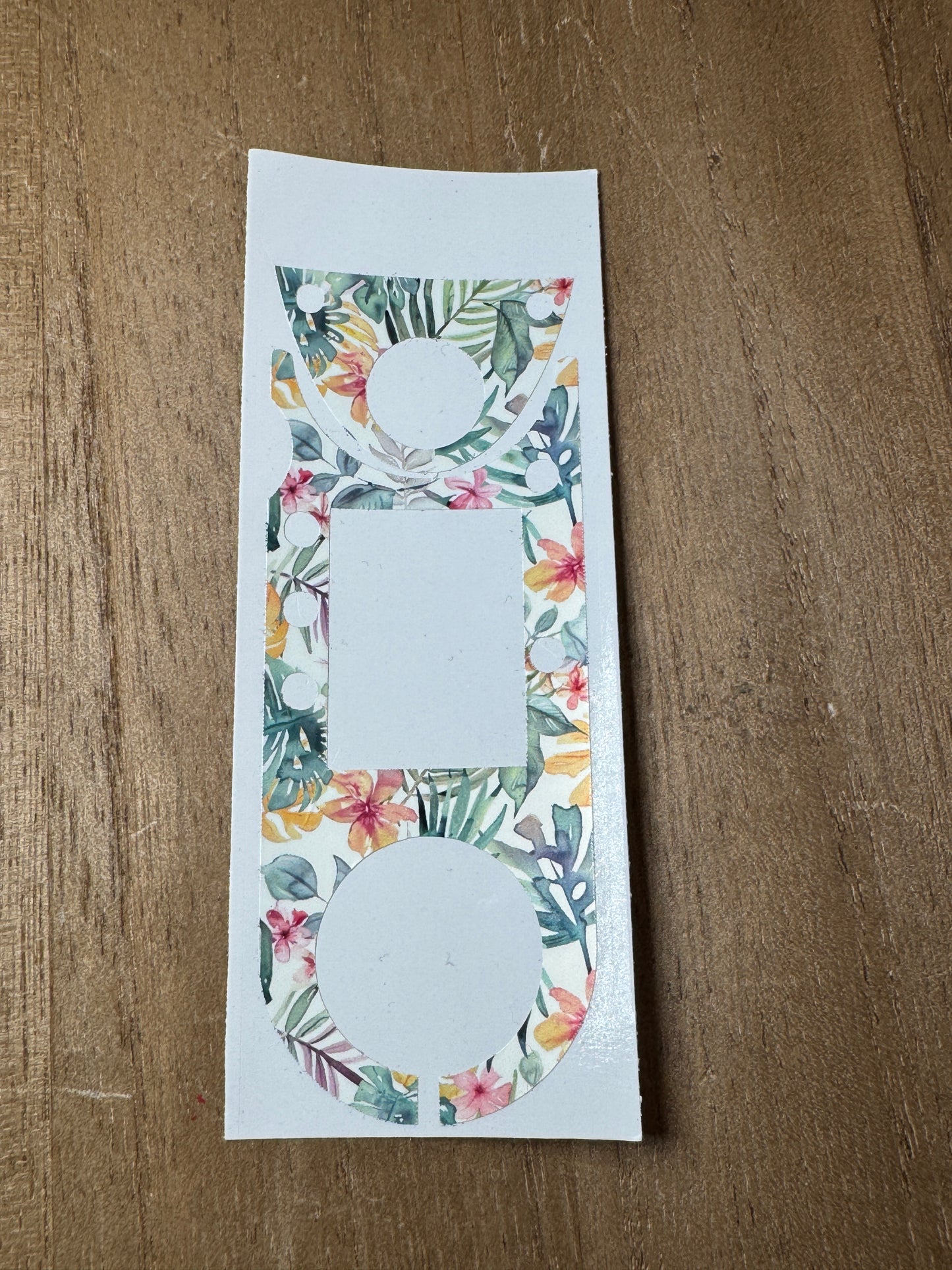 #23 Tropical Floral & Leaves Vocera Skin